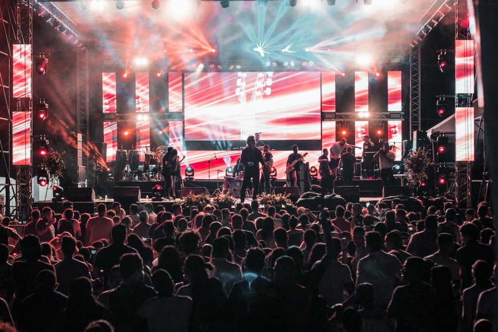 Manisa Konser Sahnesi Kirala